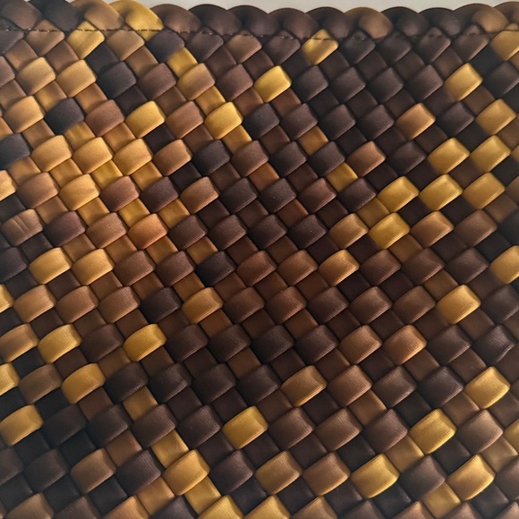 New Naghedi woven neoprene top zip clutch pouch. Color called fez or tortoise. - Picture 3 of 11